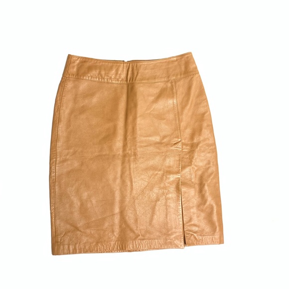 Genuine leather skirt with slit - Picture 1 of 7
